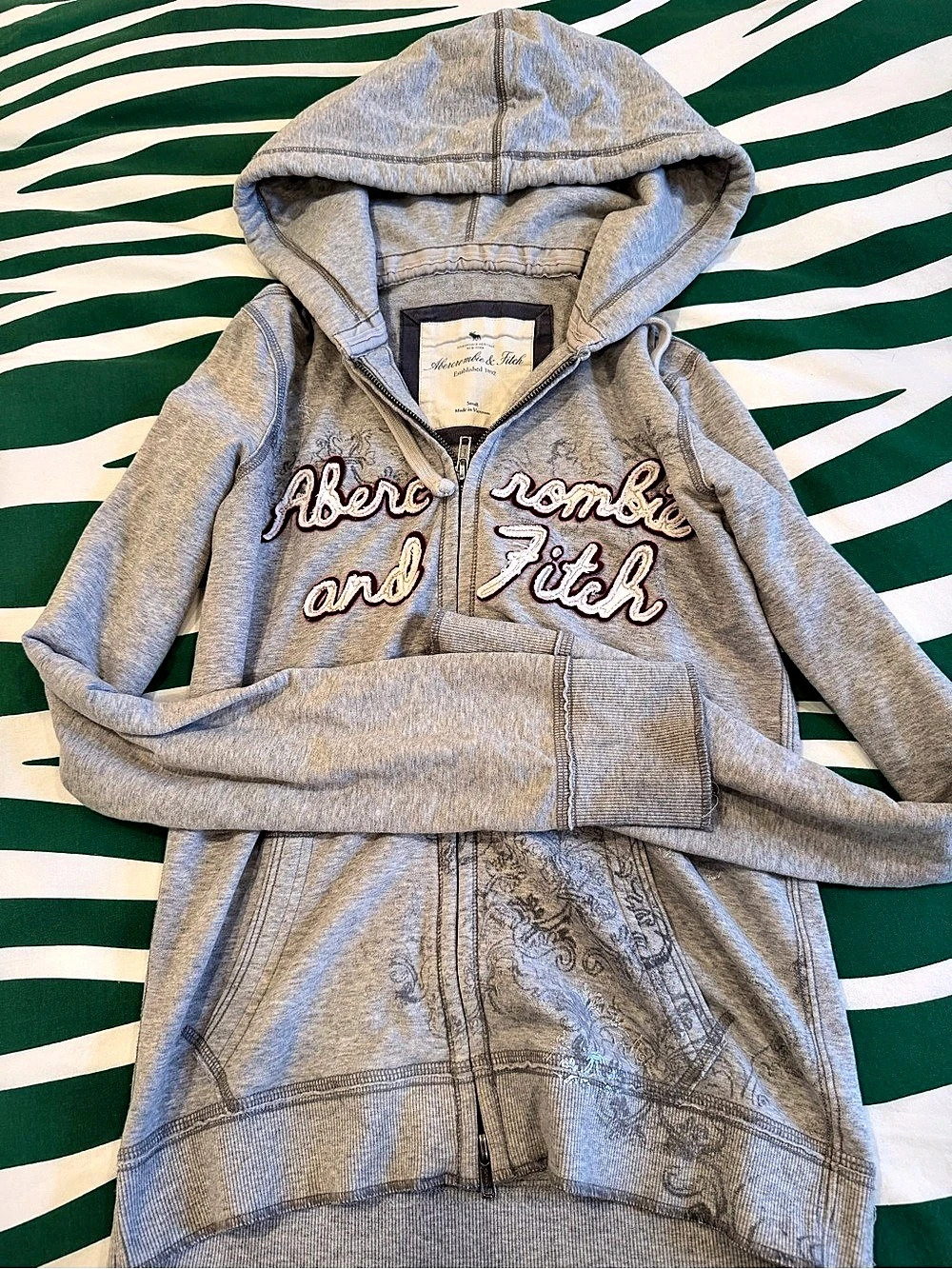 Abercrombie & Fitch Gray Zip Hoodie Like New